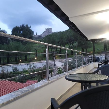 G&K Garden Hotel Берат Экстерьер фото