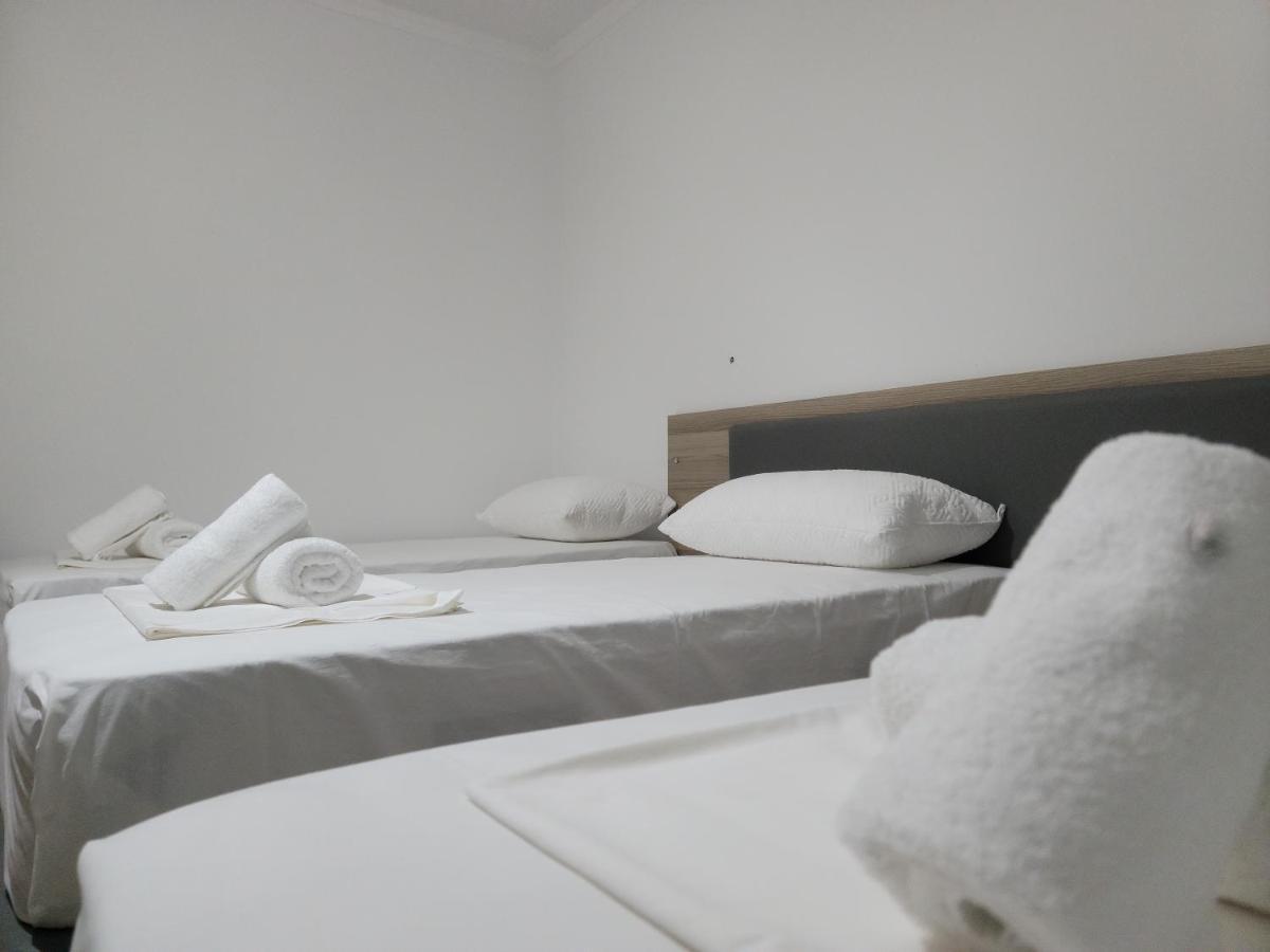 G&K Garden Hotel Берат Экстерьер фото